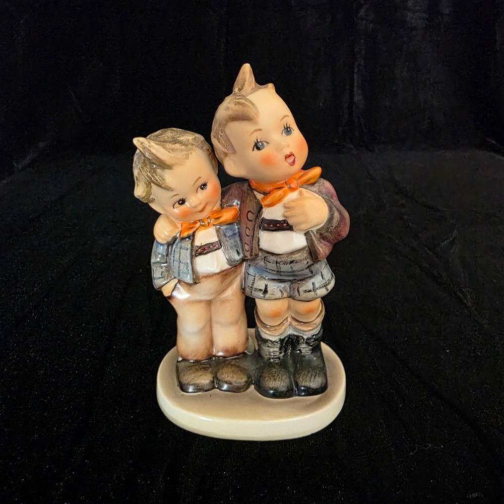 Vintage Goebel Hummel Max and Moritz Figurine 123 TMK-5 Last Bee W Germany EUC